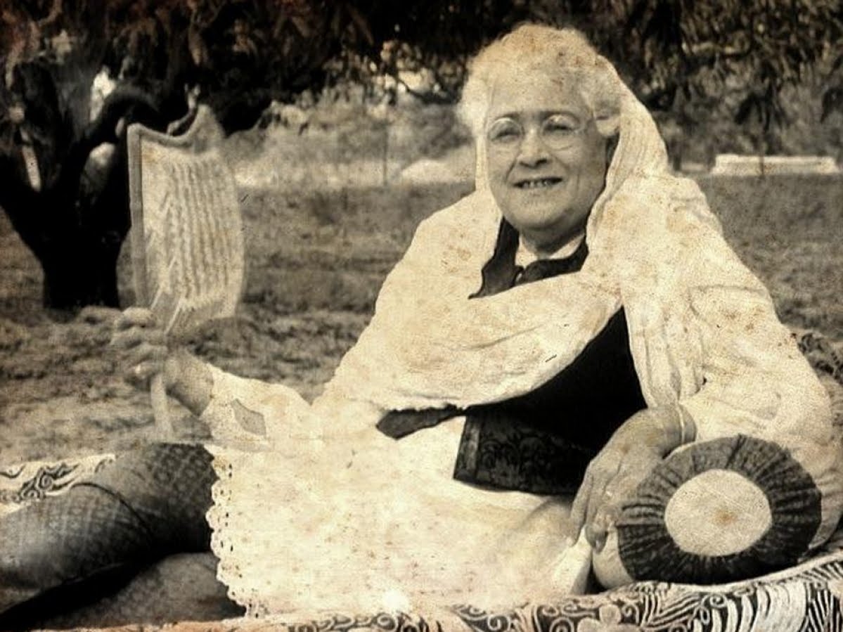 Ismat Chughtai